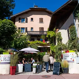 ** Hotel La Terrasse Fleurie, Logis, Et Restaurant Francia