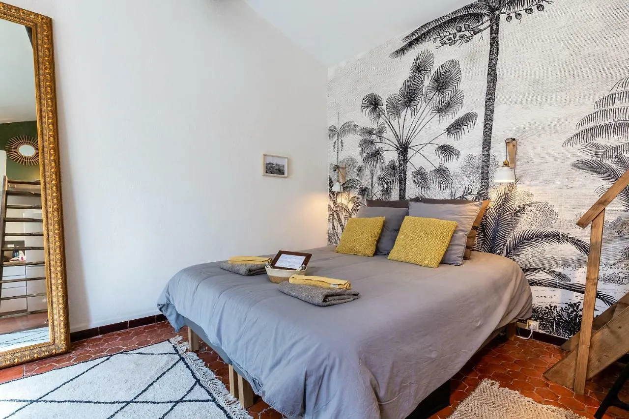 Le Panier Enchante - Suites & Loft - Terrasse Et Patio Au Dessus Du Vieux Port Marseille