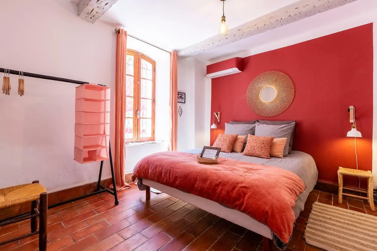 Le Panier Enchante - Suites & Loft - Terrasse Et Patio Au Dessus Du Vieux Port Marseille France