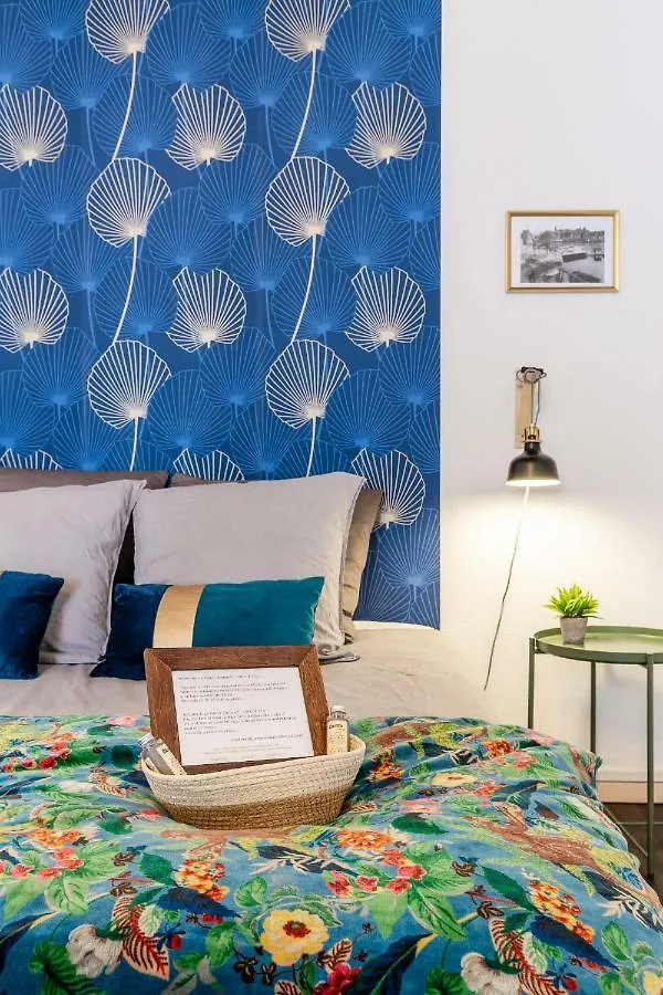 Apartment Le Panier Enchante - Suites & Loft - Terrasse Et Patio Au Dessus Du Vieux Port Marseille France